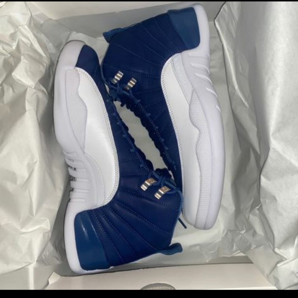 Jordan 12 Retro Indigo